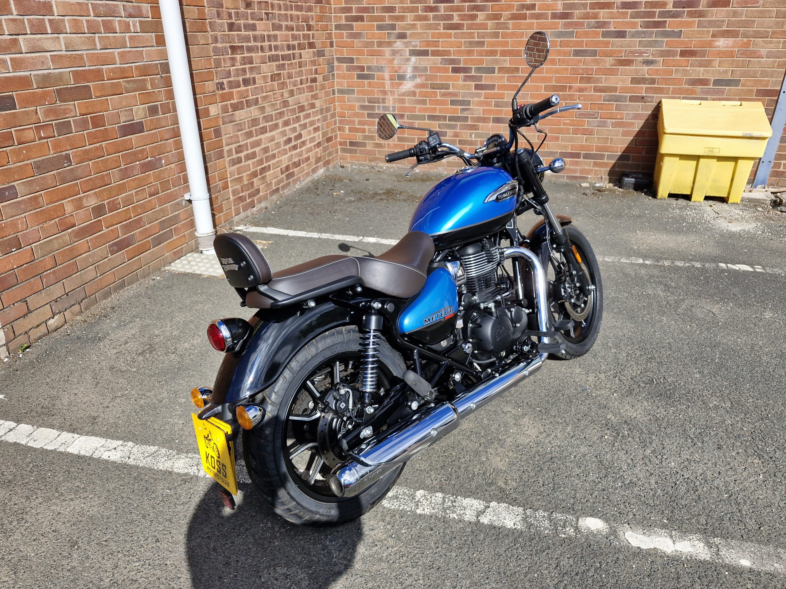 Royal Enfield Meteor (2024) - Image 4