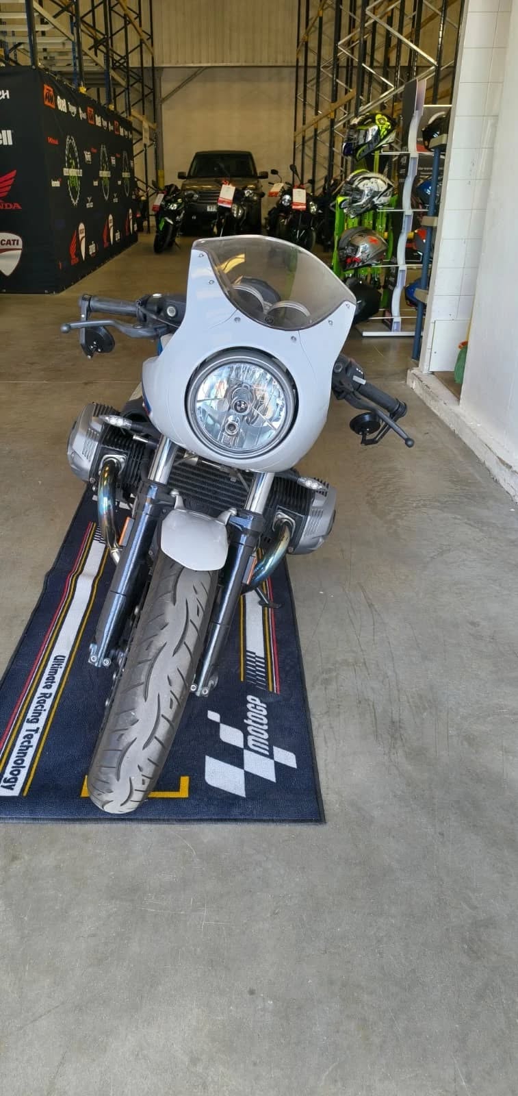 BMW R Nine T Racer - Image 6