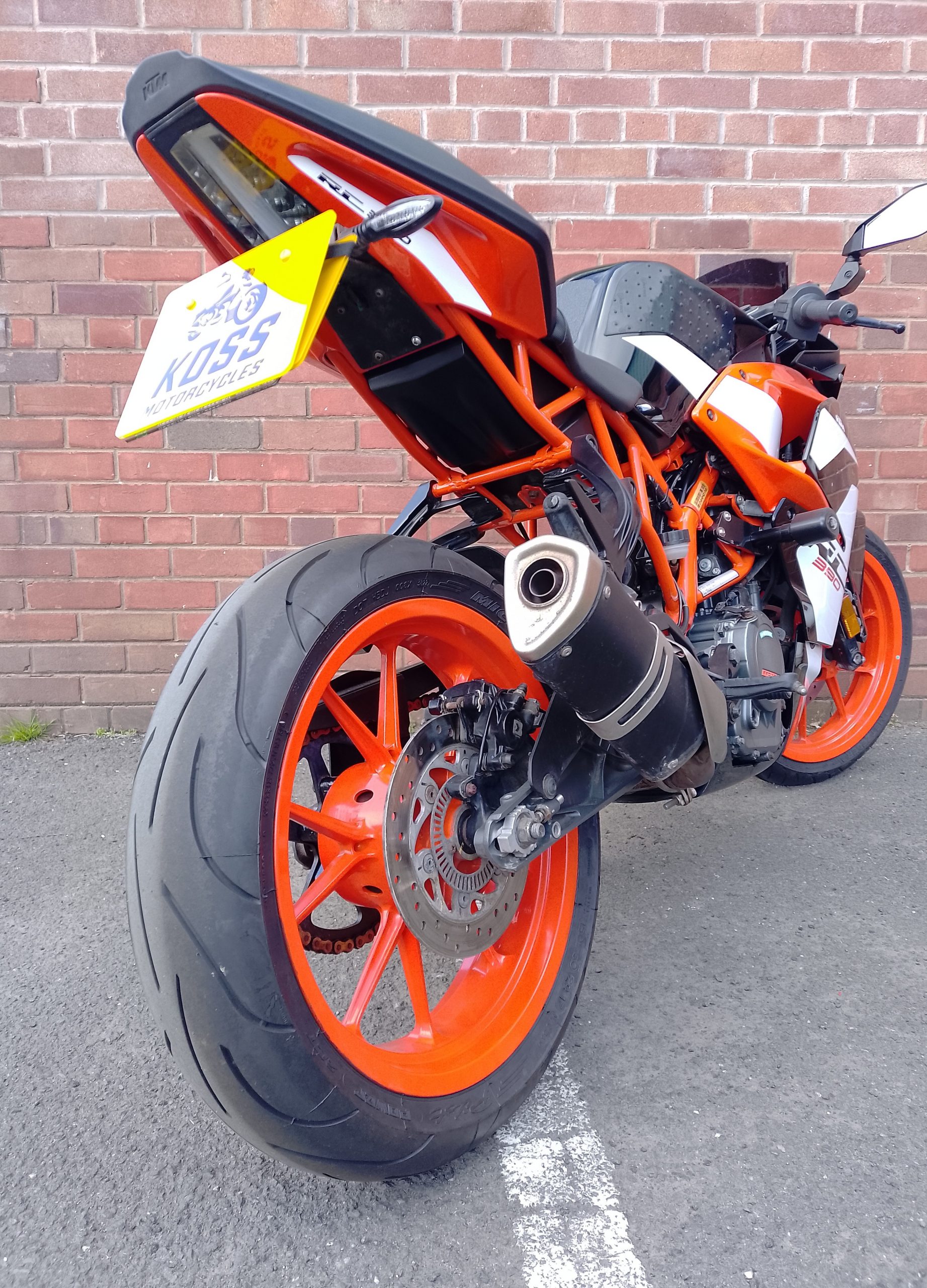 KTM RC 390 (2018) - Image 14