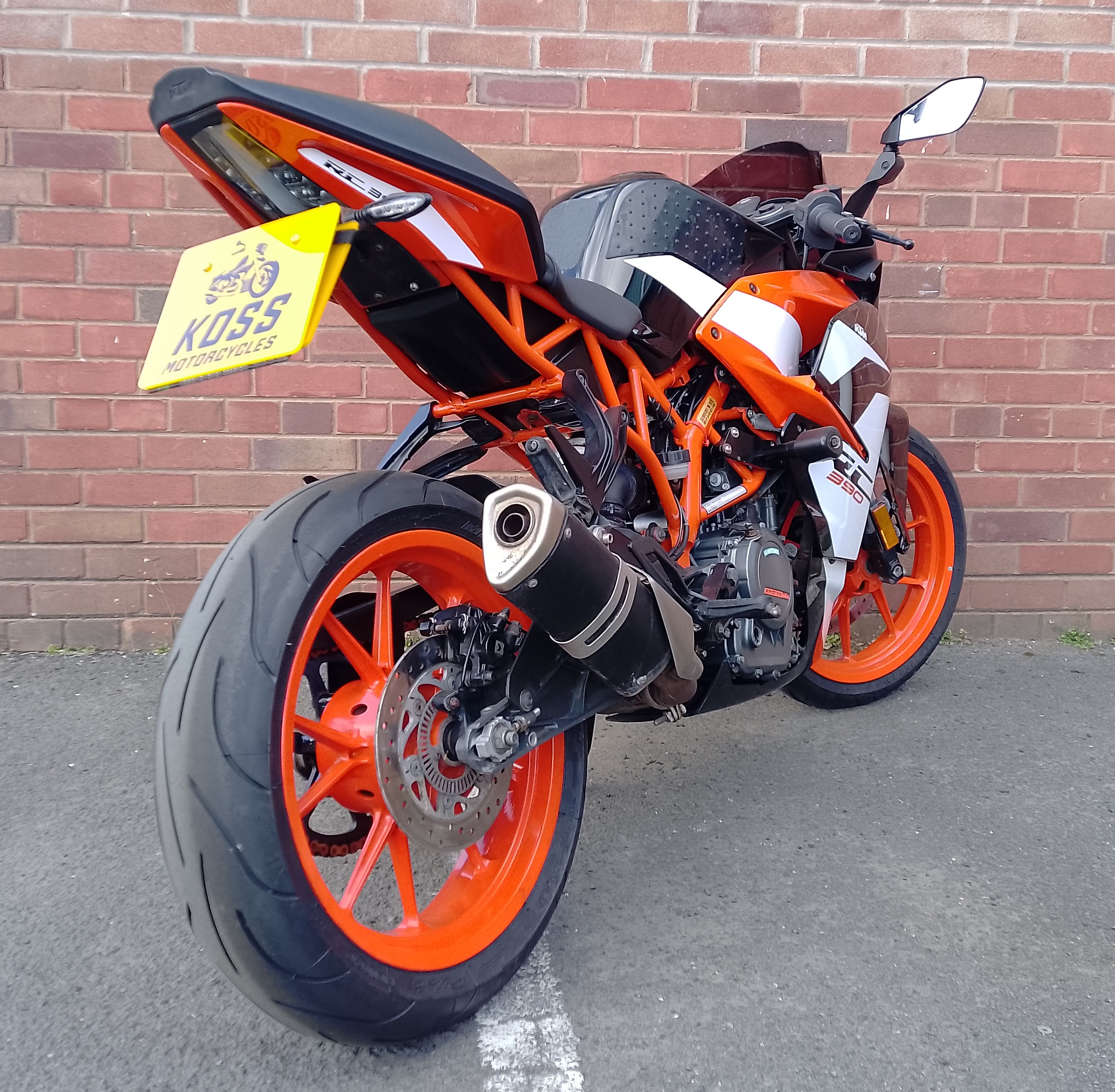 KTM RC 390 (2018) - Image 18