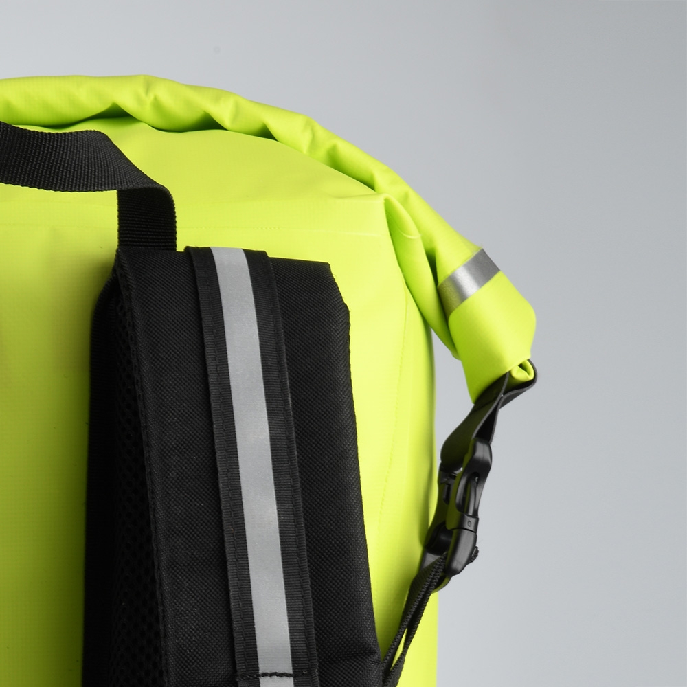 Oxford Aqua V20 Backpack - Image 3