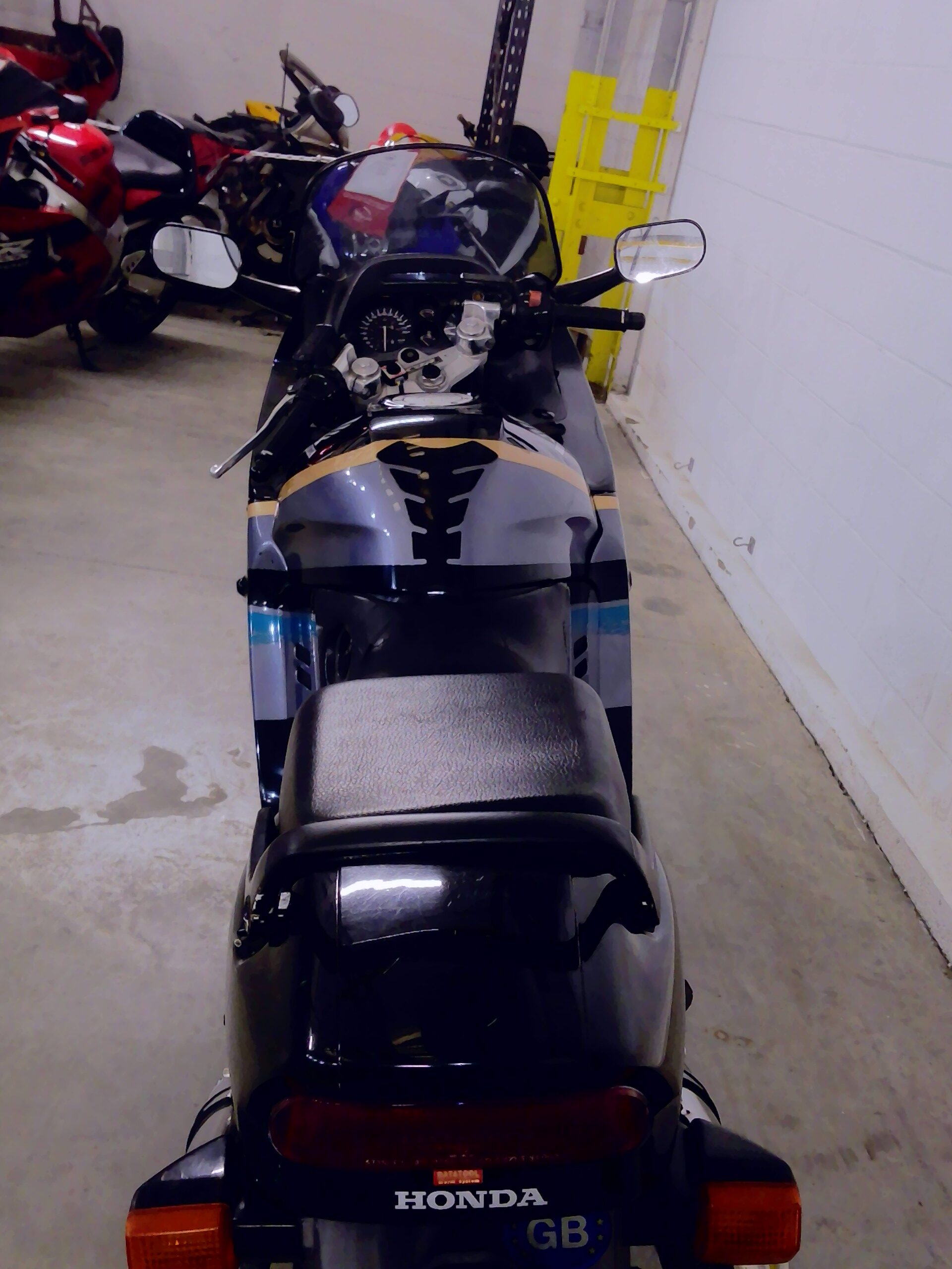 CBR1000F - Image 5
