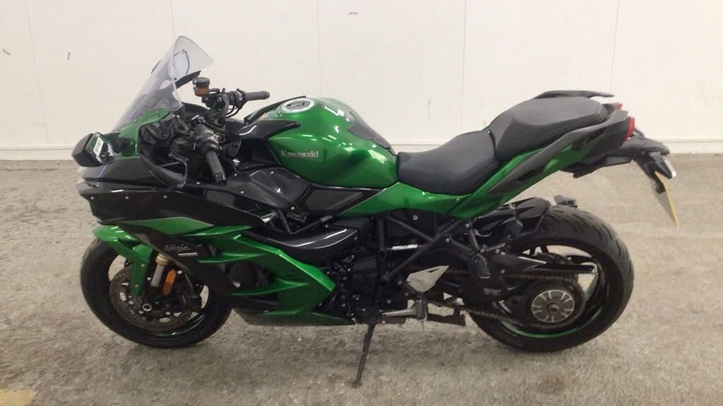 Kawasaki H2 ZX SX SE Super Charged Tourer - Image 4