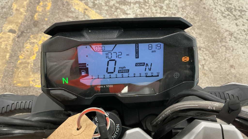 BMW G 310 R (2023) - Image 2