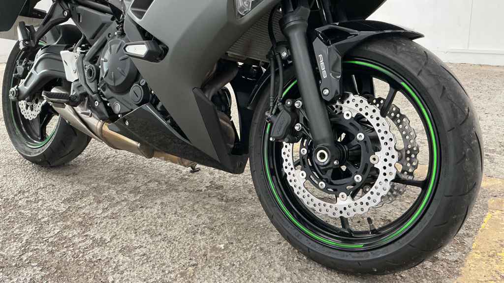 Kawasaki Ninja 650 (2023) - Image 5